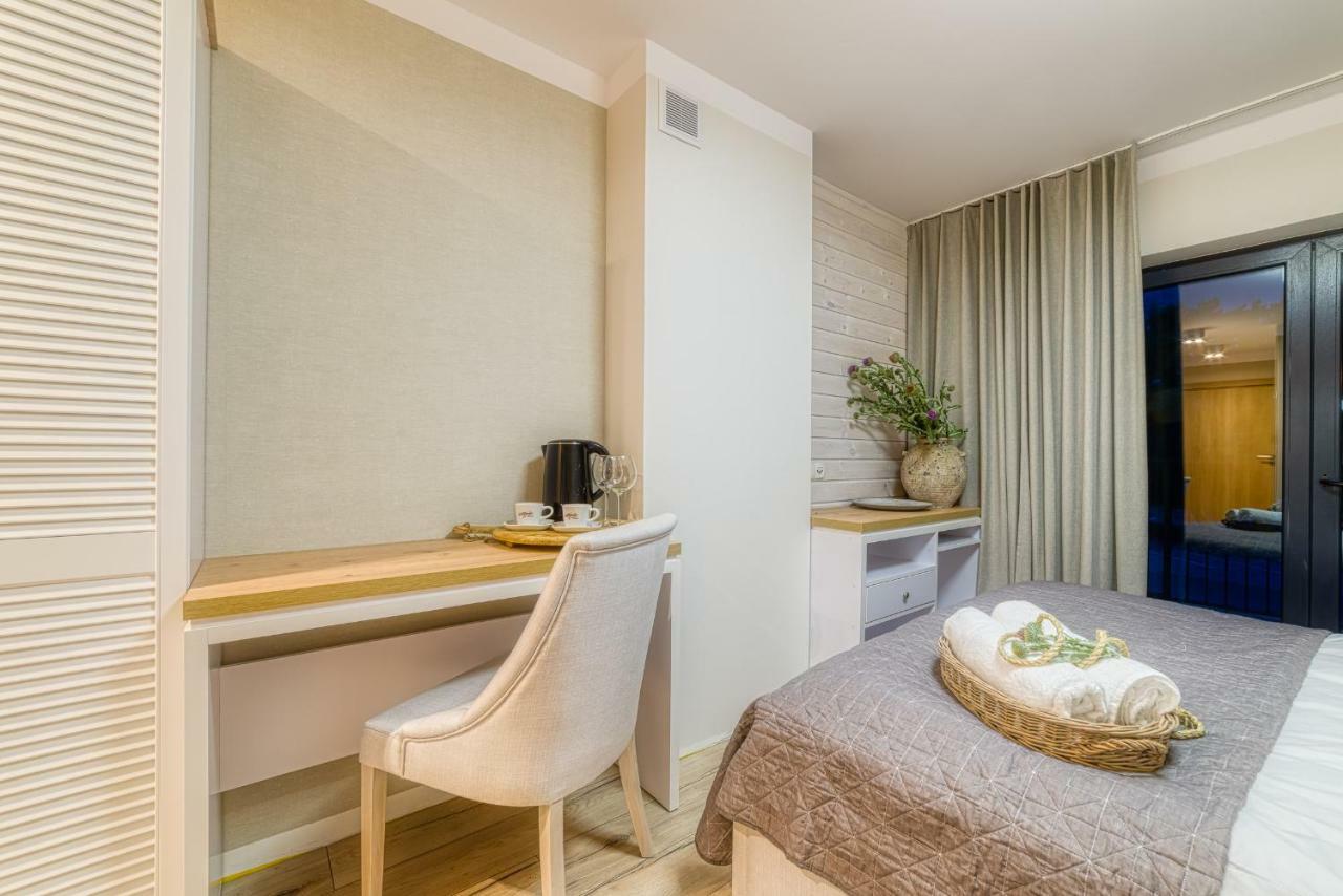 Natura Mierzei 30 - Pokoje Z Widokiem Na Baltyk Bed & Breakfast Криница Морска Екстериор снимка