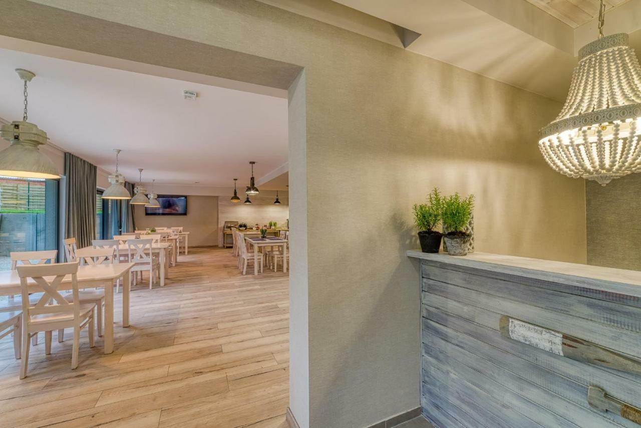 Natura Mierzei 30 - Pokoje Z Widokiem Na Baltyk Bed & Breakfast Криница Морска Екстериор снимка